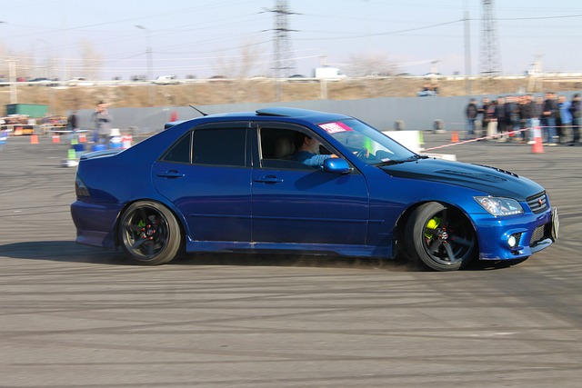 足以保证上 足以保证上